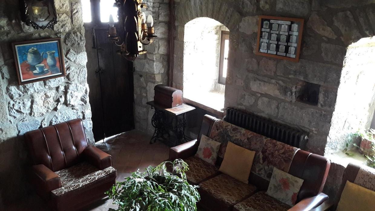 Castell De Llaes Villa Luaran gambar