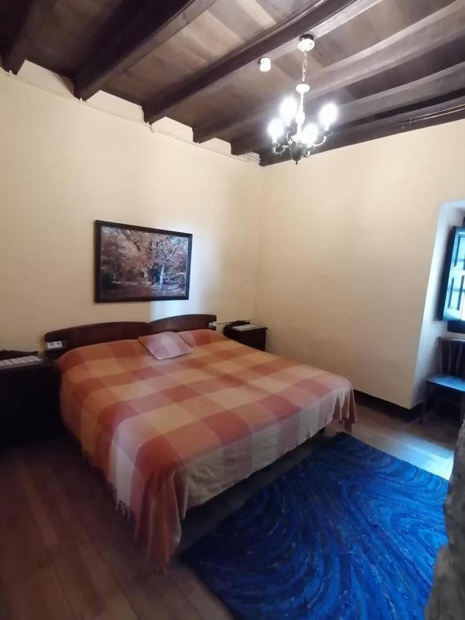 Castell De Llaes Villa Luaran gambar